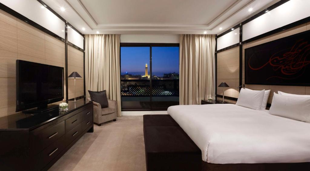 HYATT REGENCY HOTEL